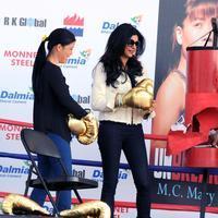 Sushmita Sen launches Mary Kom's Autobiography Photos | Picture 681124