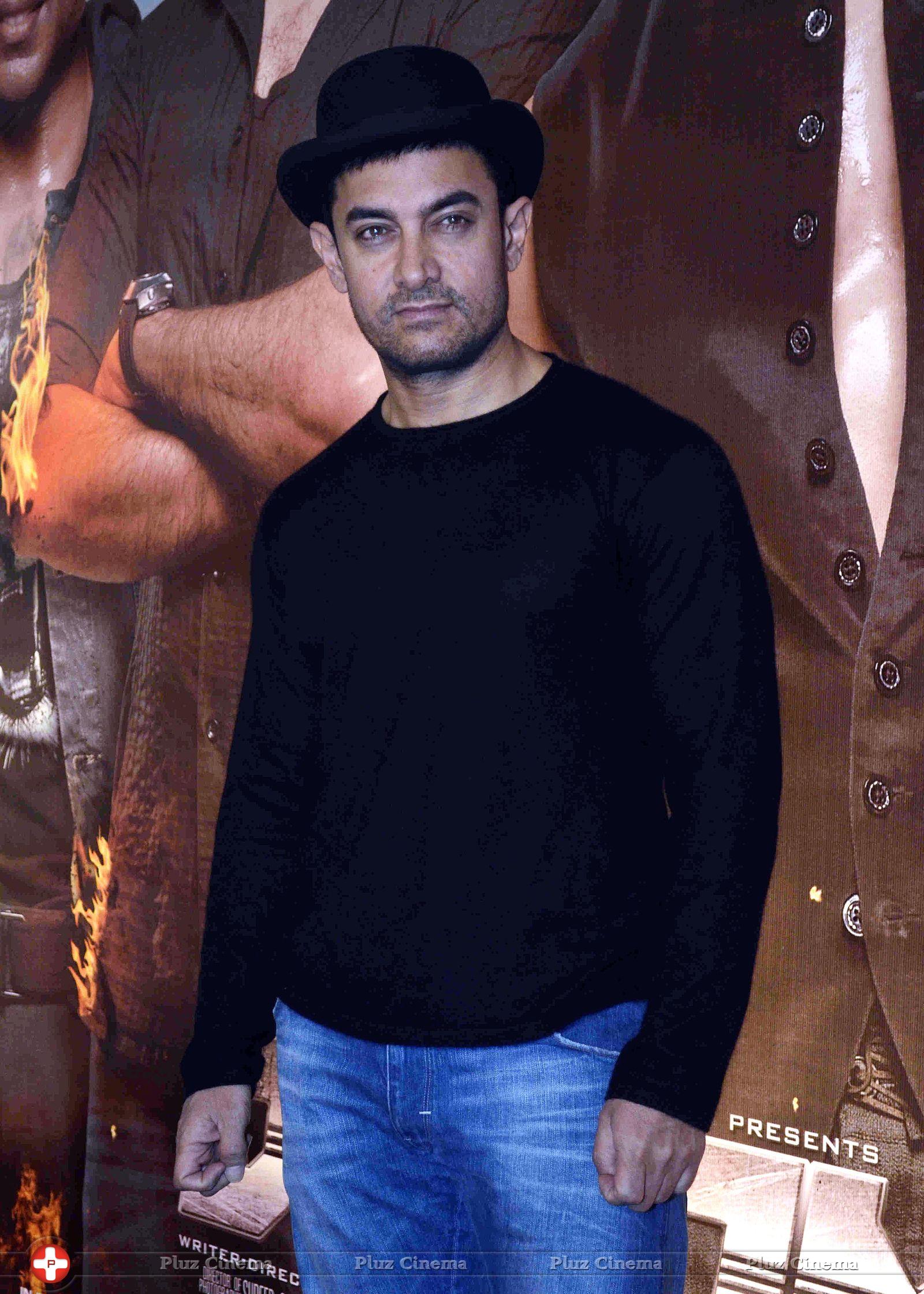 Aamir Khan - Aamir Khan press conference on Dhoom 3 Ticket Prices Photos | Picture 682325