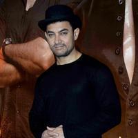 Aamir Khan - Aamir Khan press conference on Dhoom 3 Ticket Prices Photos | Picture 682324