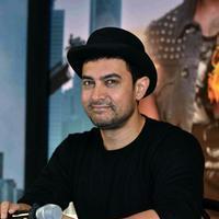 Aamir Khan - Aamir Khan press conference on Dhoom 3 Ticket Prices Photos | Picture 682329