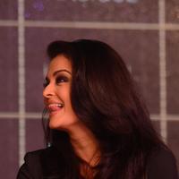 Aishwarya Rai Bachchan - Aishwarya Rai Bachchan Launches Kajal Magique Photos | Picture 682367