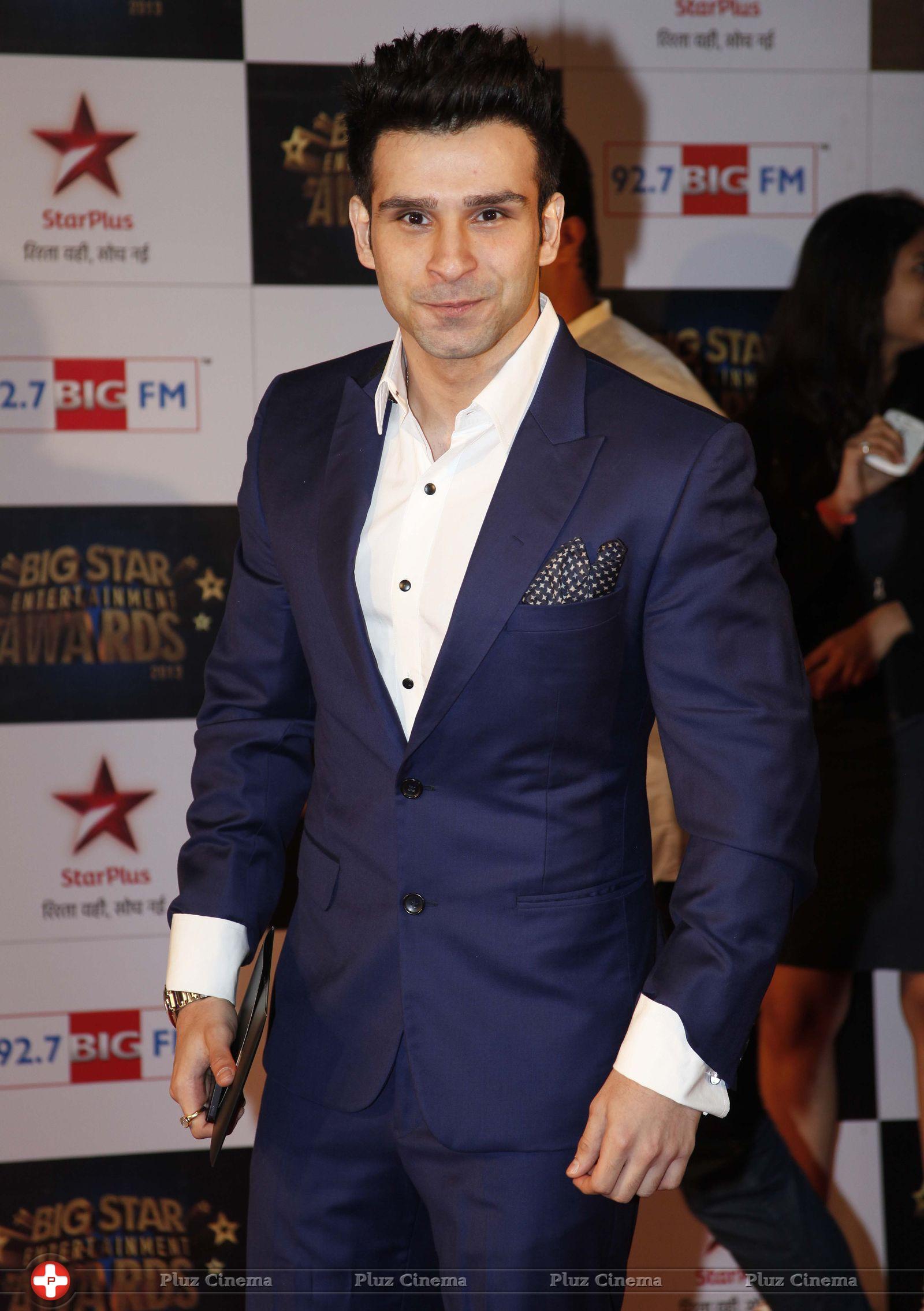 Girish Kumar - Big Star Entertainment Awards 2013 Photos | Picture 682218