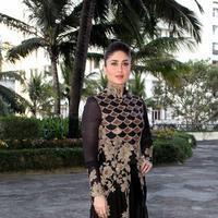 Kareena Kapoor - Kareena Kapoor Promotes VithU Mobile App Photos | Picture 683004