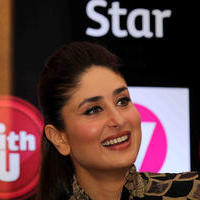 Kareena Kapoor - Kareena Kapoor Promotes VithU Mobile App Photos | Picture 683042