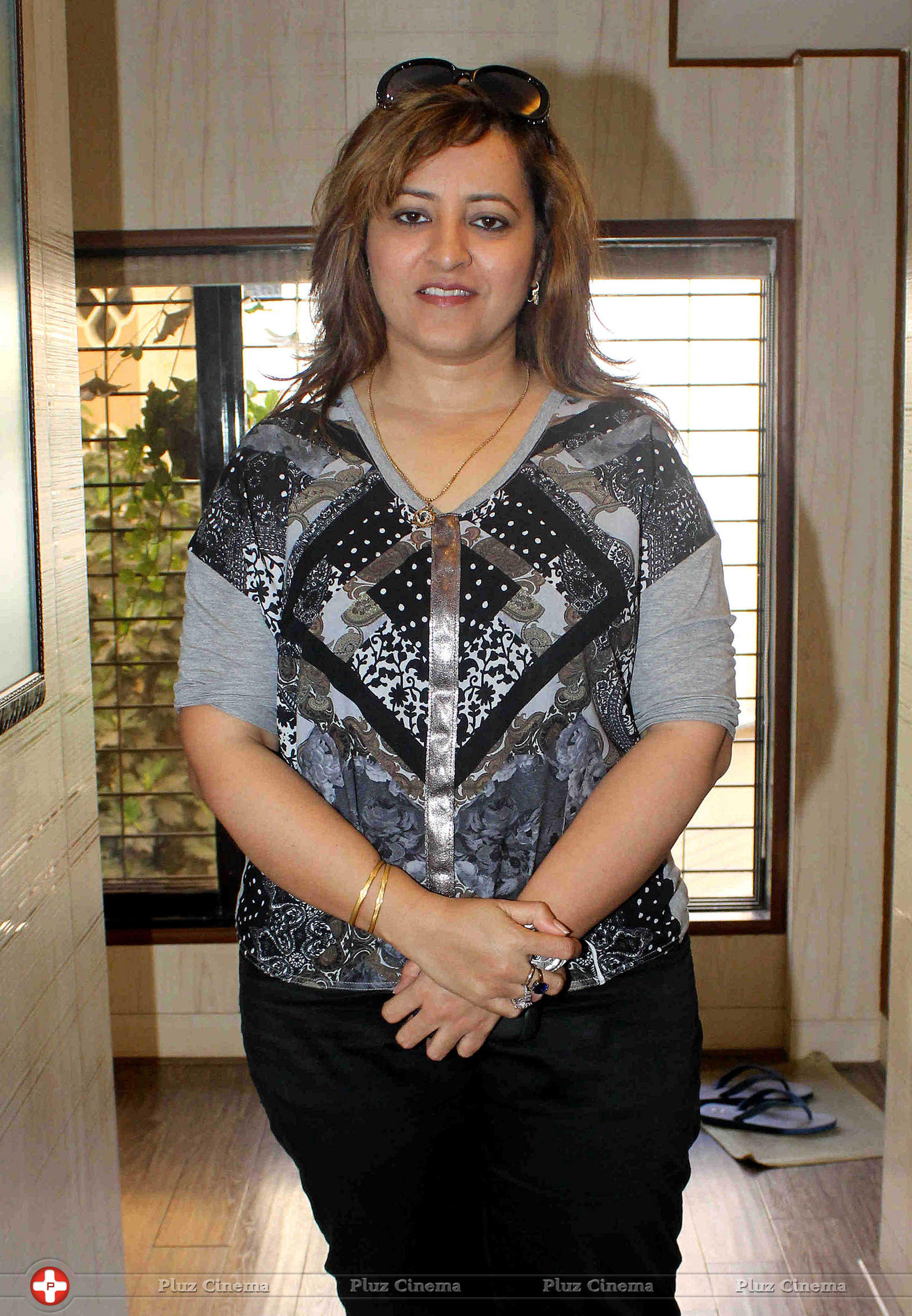 Vibha Dutta Khosla - Song recording of film Chaarfutiya Chhokare Photos | Picture 687898