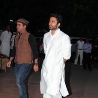 Jackky Bhagnani - Celebrities attend funeral of Farooq Sheikh Photos | Picture 689175