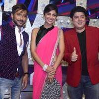 New Year cake cutting on the set of Nach Baliye 6 Photos | Picture 688946