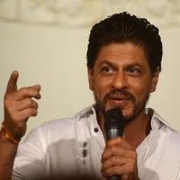 Shahrukh Khan - Shahrukh Khan Celebrates his 48th Birthday Photos