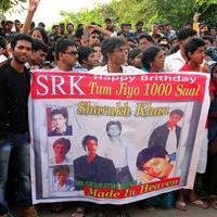 Shahrukh Khan - Shahrukh Khan Celebrates his 48th Birthday Photos | Picture 625664