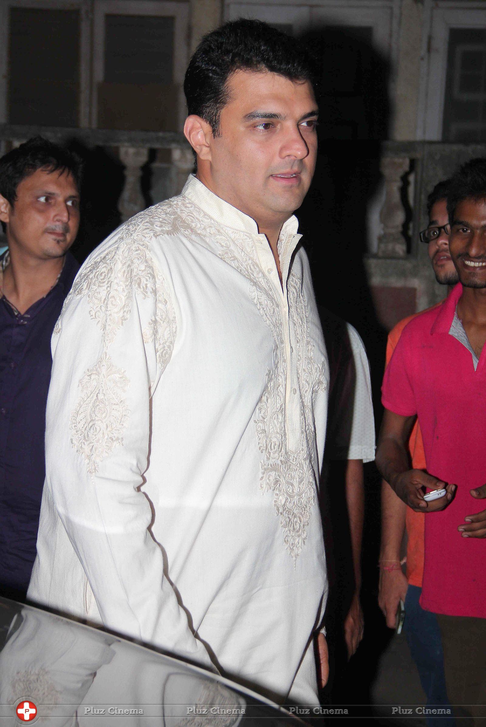 Siddharth Roy Kapur - Aamir Khan Diwali Party 2013 Photos | Picture 625947