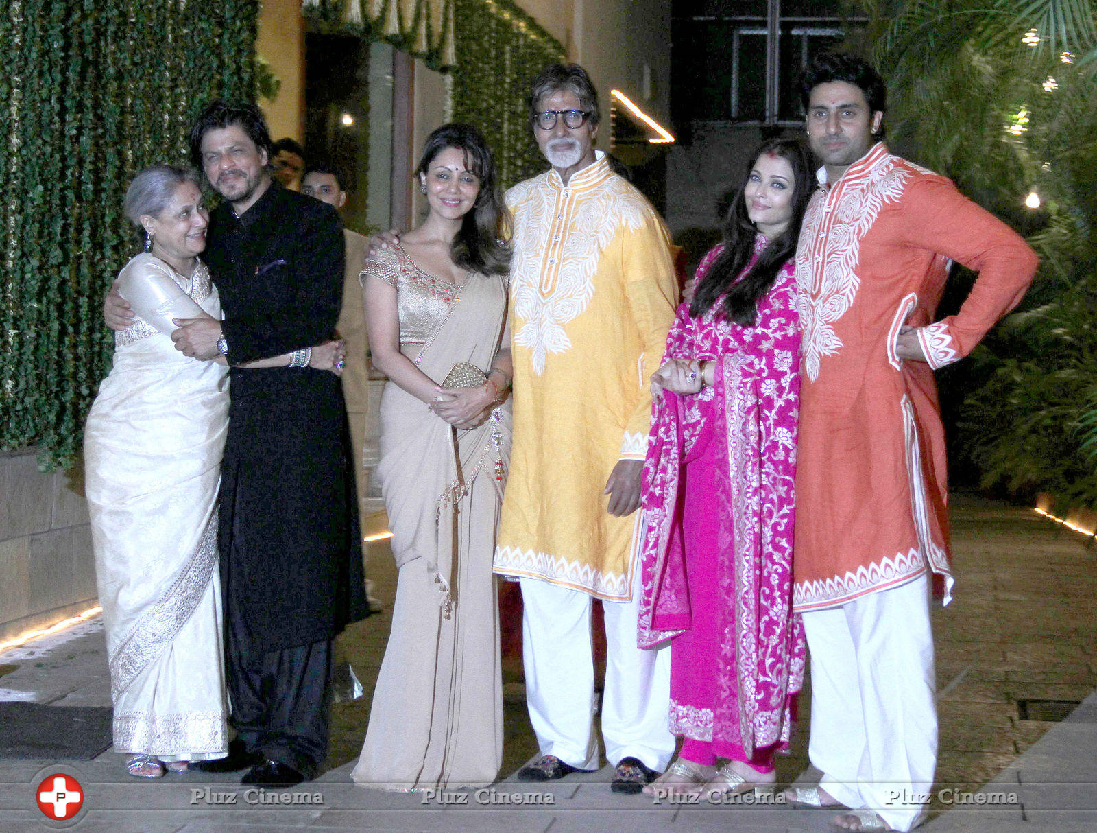 Amitabh Bachchan Diwali Bash 2013 Photos | Picture 626502