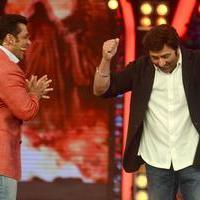 Sunny Deol promotes his film Singh Sahab The Great on the sets of Big Boss With Salman Khan Photos | Picture 633380