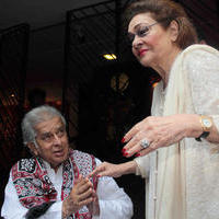 Unveiling of tile bearing Shashi Kapoor hand impression Photos | Picture 634262