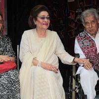 Unveiling of tile bearing Shashi Kapoor hand impression Photos | Picture 634264