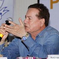 Salim Khan (Writer) - Press Conference on Crime Against Women Photos | Picture 634764