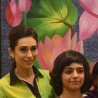 Karisma Kapoor at The Painting Exhibition Bal Disha Titled Mosaic Photos | Picture 635491