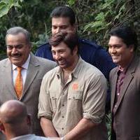 Sunny Deol promotes Singh Saab The Great Movie on the sets of CID Stills | Picture 635575