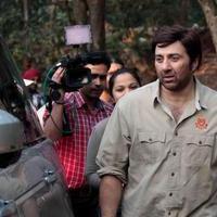 Sunny Deol - Sunny Deol promotes Singh Saab The Great Movie on the sets of CID Stills | Picture 635582
