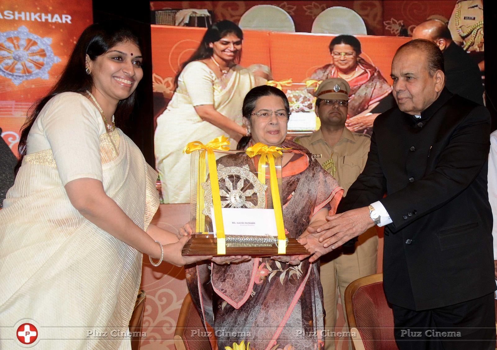 The Aditya Vikram Birla Kalashikar and Kalakiran Awards 2013 Photos | Picture 637107