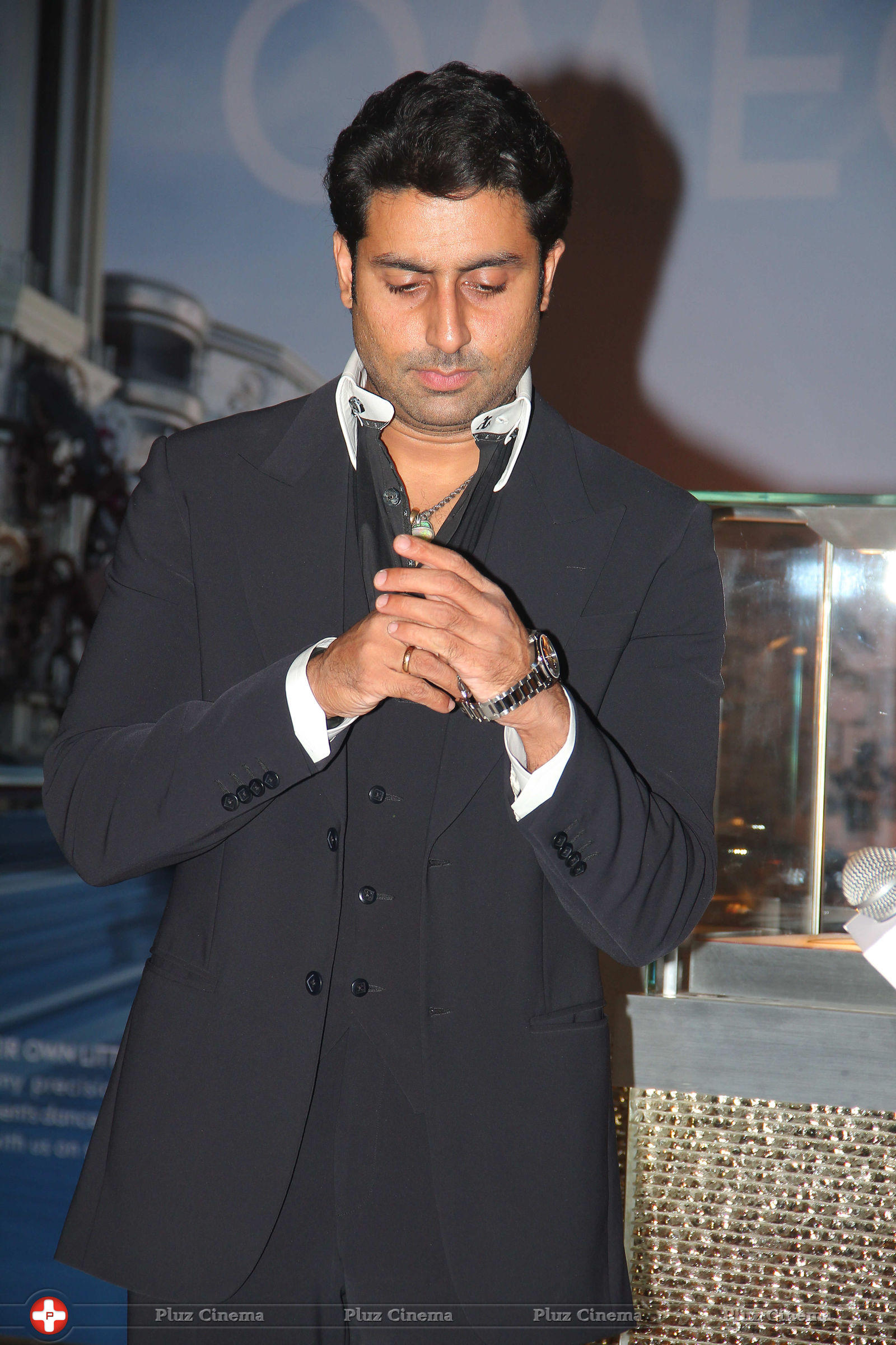 Abhishek Bachchan - Abhishek Bachchan Launches Omega Co Axial Exhibition Photo | Picture 637300