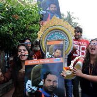 Celebrities at Sachin Tendulkar enthrals with innings to remember in his farewell Test Photos