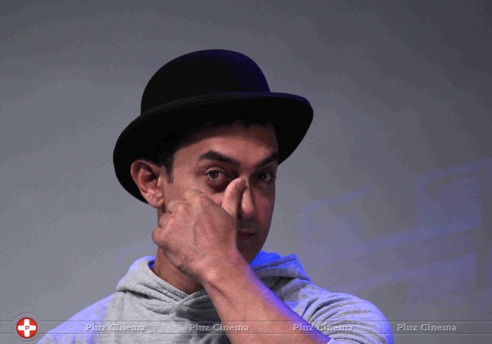 Aamir Khan - Aamir & Katrina Launches Dhoom 3 Merchandise Stills | Picture 644161