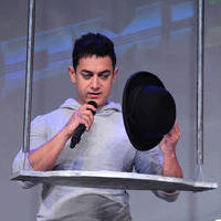 Aamir Khan - Aamir & Katrina Launches Dhoom 3 Merchandise Stills | Picture 644128