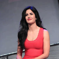 Katrina Kaif - Aamir & Katrina Launches Dhoom 3 Merchandise Stills | Picture 644158