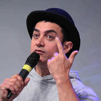 Aamir Khan - Aamir & Katrina Launches Dhoom 3 Merchandise Stills | Picture 644164