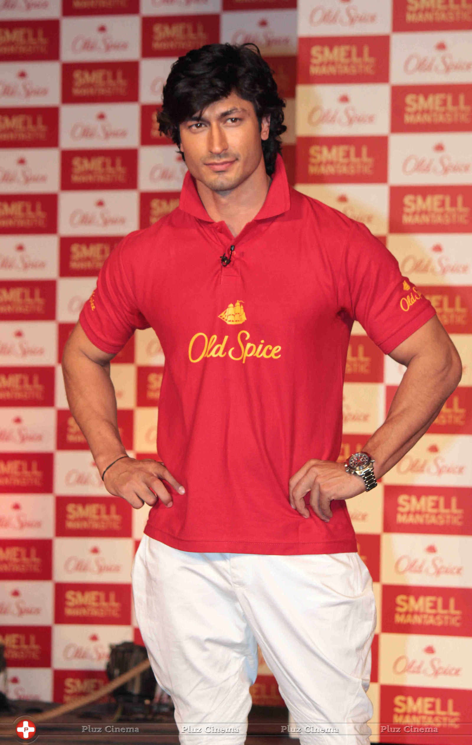 Vidyut Jamwal - Rana, Sonu, Vidyut & Milind Soman at The Launch of the Old Spice Deodorant Photos | Picture 644539
