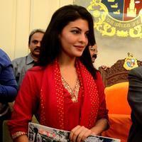 Jacqueline Fernandez - Jacqueline Fernandez meets Mayor for ban on Horse Drawn Victorian Carriages Stills | Picture 645814