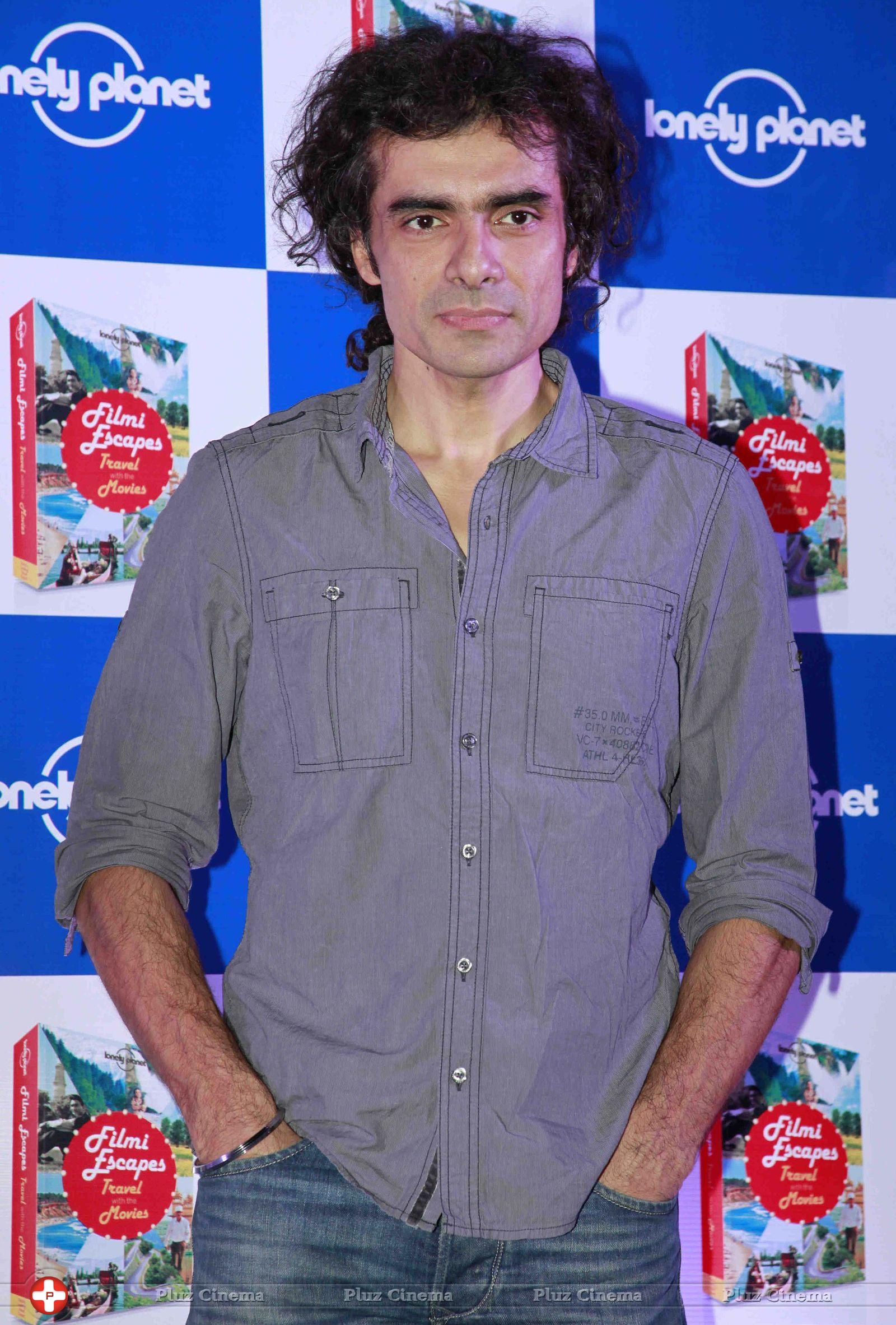 Imtiaz Ali - Lonely Planet Launches first ever Travel Guide Book on Indian Cinema Photos | Picture 646071