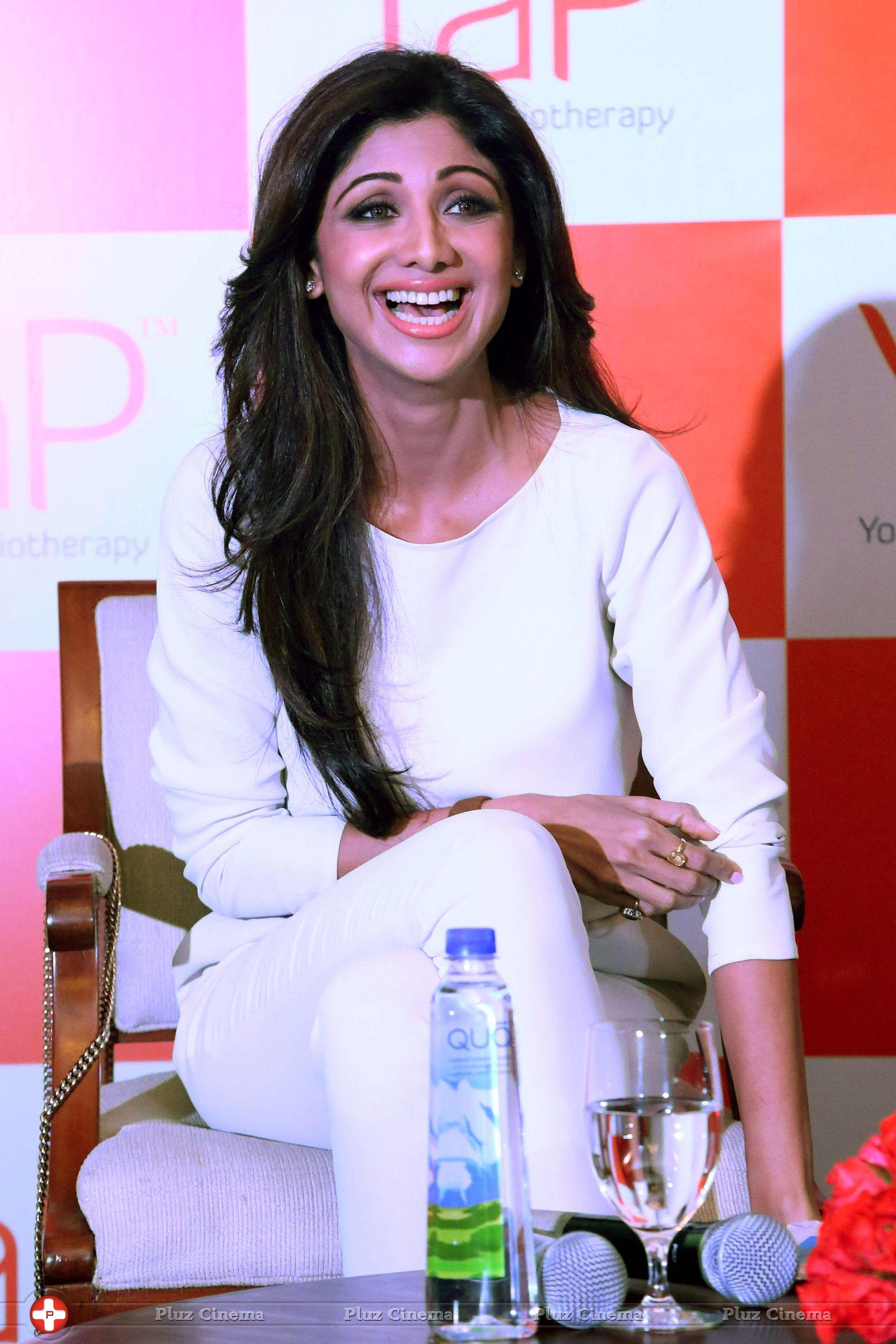 Shilpa Shetty - Shilpa Shetty Launches YAP Stills | Picture 647139