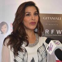 Sophie Choudry - Fashion designers Shane and Falguni Peacock preview of IRFW Collection Photos | Picture 648111