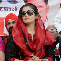 Raveena Tandon addressing Public Rally Photos | Picture 651220