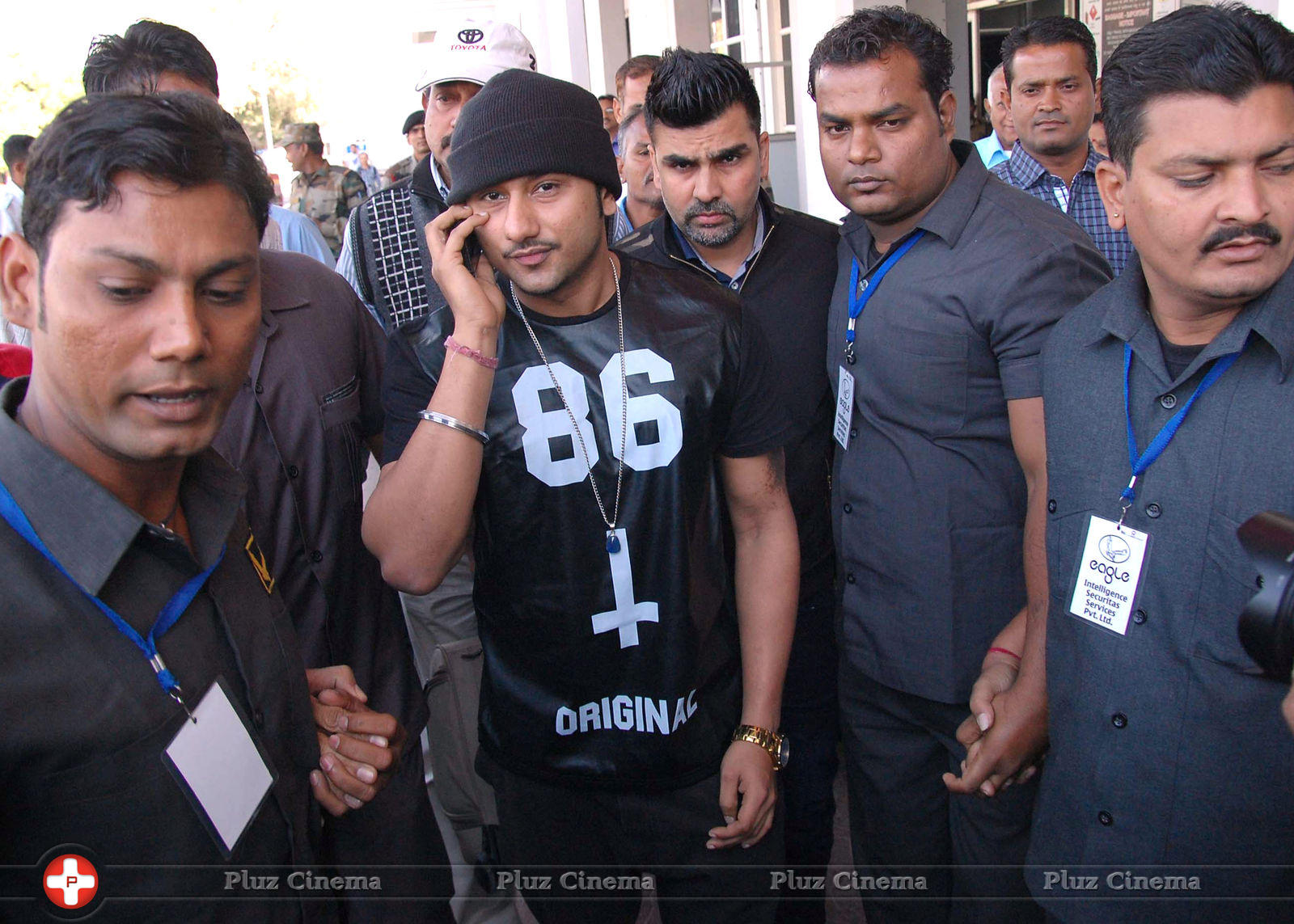 Yo Yo Honey Singh - Bollywood celebrities arrives to attend a Wedding Stills | Picture 653968