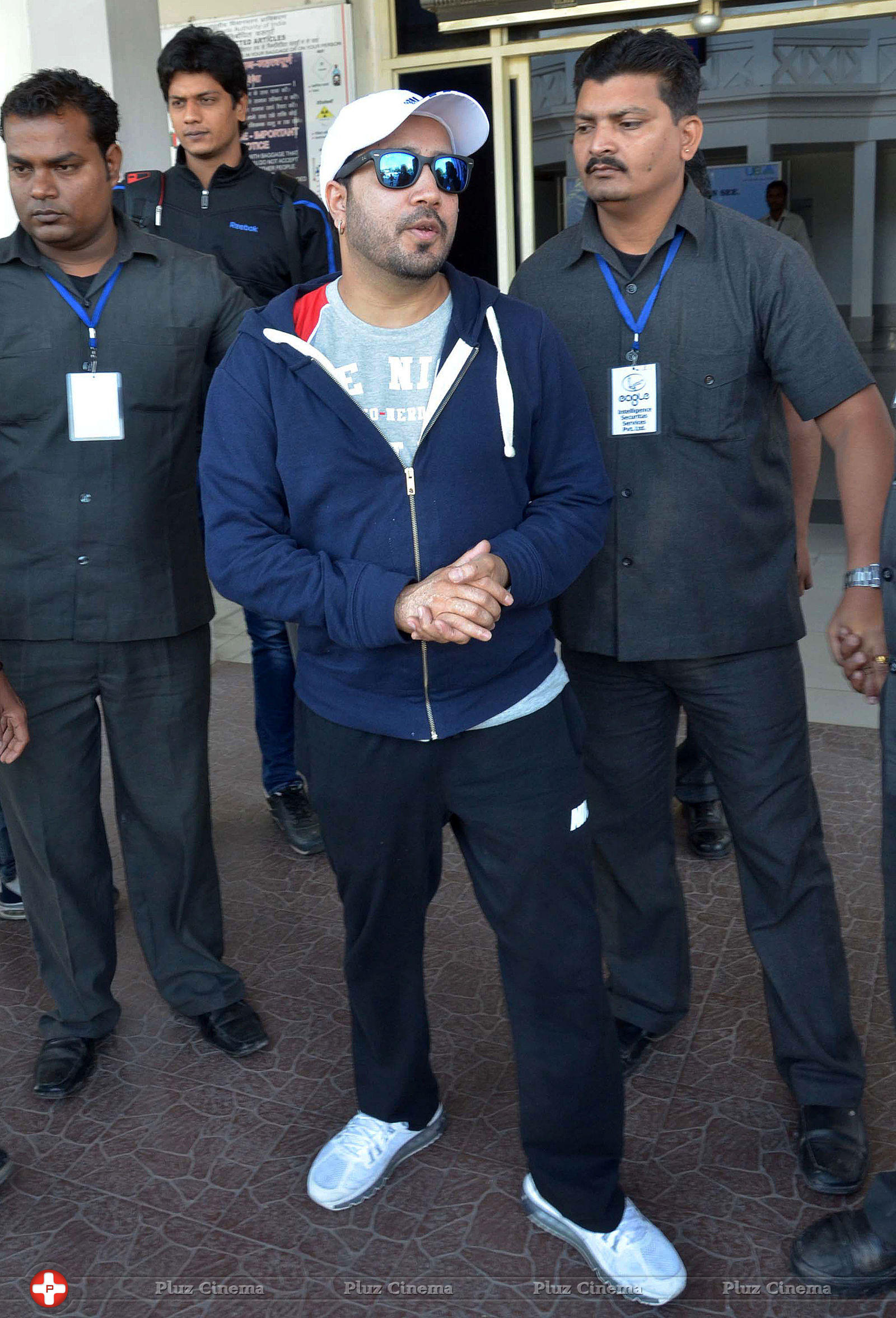 Mika Singh - Bollywood celebrities arrives to attend a Wedding Stills | Picture 653985