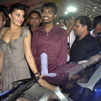 Jacqueline Fernandez - Jacqueline Fernandez at Autocar Performance Show 2013 Photos | Picture 610137
