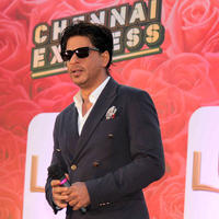 Shahrukh Khan - Shahrukh Khan Meets LUX Chennai Express Contest Winners Stills | Picture 610955