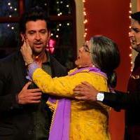 Hrithik Roshan - Hrithik Roshan Promotes Krrish 3 On the Sets Of Comedy Nights With Kapil Photos | Picture 611826