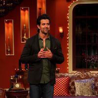 Hrithik Roshan - Hrithik Roshan Promotes Krrish 3 On the Sets Of Comedy Nights With Kapil Photos | Picture 611828