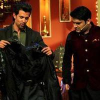 Hrithik Roshan - Hrithik Roshan Promotes Krrish 3 On the Sets Of Comedy Nights With Kapil Photos | Picture 611837