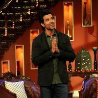 Hrithik Roshan - Hrithik Roshan Promotes Krrish 3 On the Sets Of Comedy Nights With Kapil Photos | Picture 611839