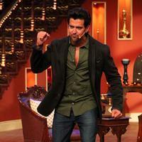 Hrithik Roshan - Hrithik Roshan Promotes Krrish 3 On the Sets Of Comedy Nights With Kapil Photos | Picture 611841