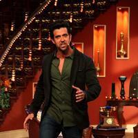 Hrithik Roshan - Hrithik Roshan Promotes Krrish 3 On the Sets Of Comedy Nights With Kapil Photos | Picture 611842