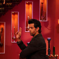 Hrithik Roshan - Hrithik Roshan Promotes Krrish 3 On the Sets Of Comedy Nights With Kapil Photos | Picture 611844