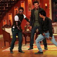 Hrithik Roshan - Hrithik Roshan Promotes Krrish 3 On the Sets Of Comedy Nights With Kapil Photos | Picture 611854