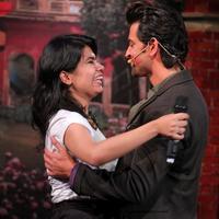 Hrithik Roshan - Hrithik Roshan Promotes Krrish 3 On the Sets Of Comedy Nights With Kapil Photos | Picture 611855