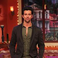 Hrithik Roshan Promotes Krrish 3 On the Sets Of Comedy Nights With Kapil Photos