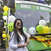 Sonakshi Sinha - Sonakshi Sinha Launches Mobile Hospital Van Smile On Wheels Photos | Picture 613381